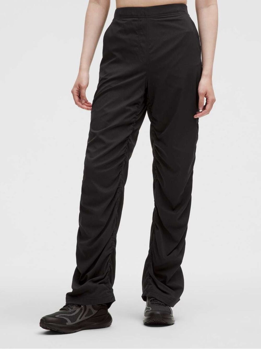 Lululemon Dance Studio Slim Fit High Rise Flared Pant Black Size Medium